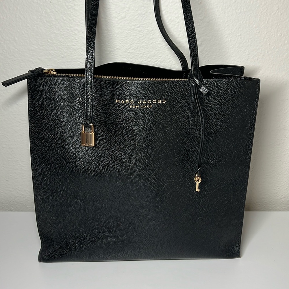 Marc Jacobs Shoulder Tote Bag